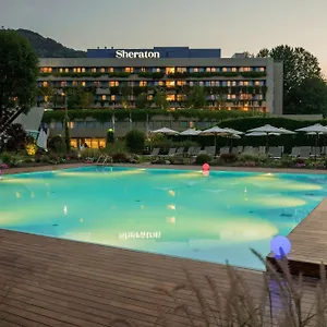 מלון Sheraton, קומו
